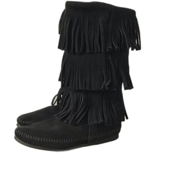 Minnetonka Suede Leather 3-Layer Fringe Boot Black Size 5 New - Picture 1 of 7